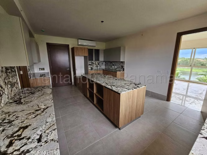 RR VENTA DE APARTAMENTO EN SANTA MARIA PH THE RESERVE