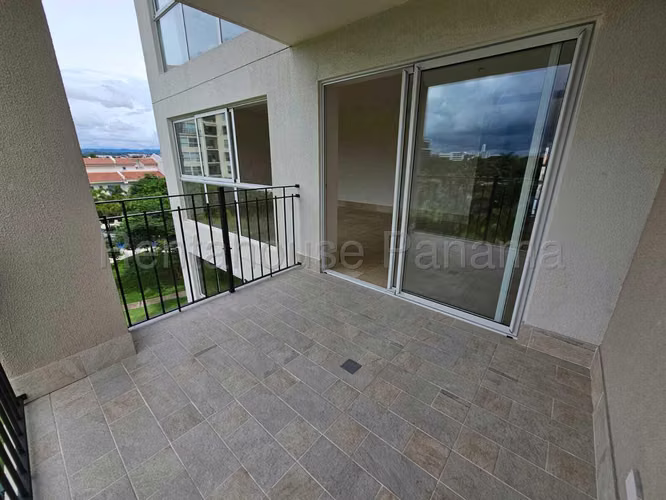 RR VENTA DE APARTAMENTO EN SANTA MARIA PH THE RESERVE