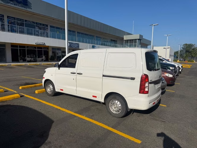 Panel Chevrolet N400 Max