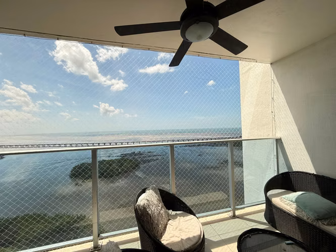 Alquiler de apartamento con 2 recamaras - en Coco del Mar - L.G.