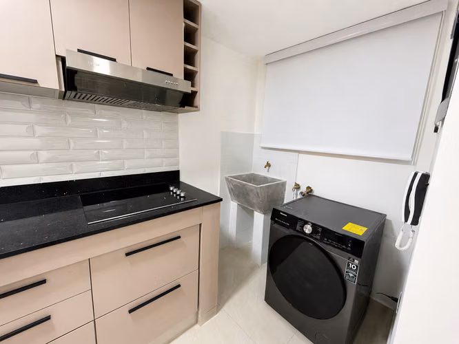 Estrena Amplios Apartamentos Remodelados de 2 Recamaras en desde 725 - Imagen 6