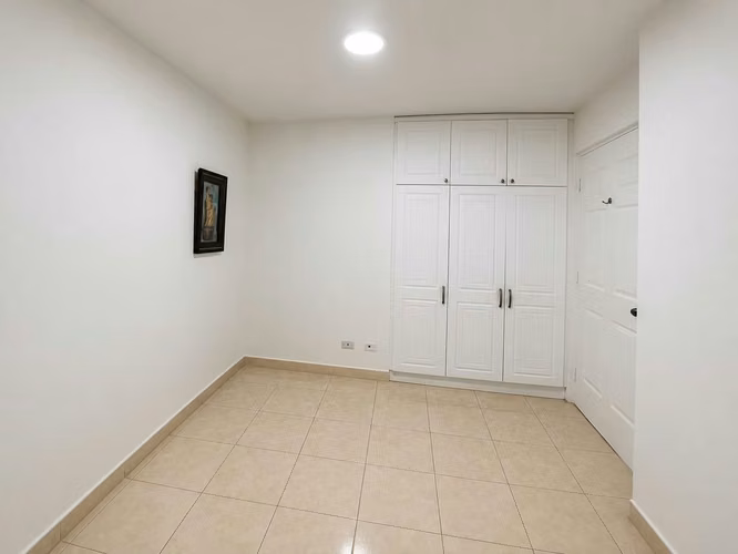 MT ALQUILO EL CANGREJO AMOBLADO 3 REC 2 BAÑOS 2 PARKING $1250 PH ATLANTIS