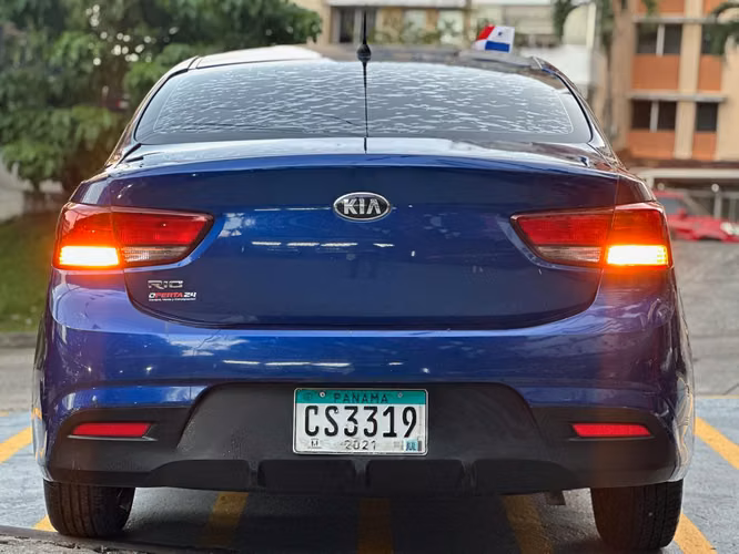 KIA RIO 2020 MANUAL - Imagen 6