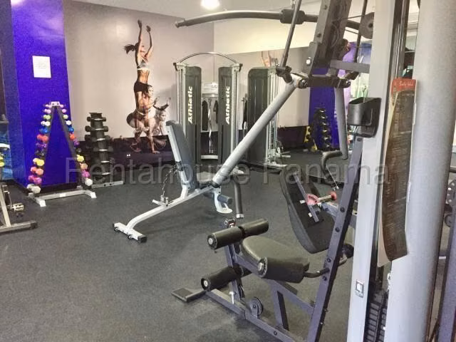 Apartamento en Alquiler en Carrasquilla RJ