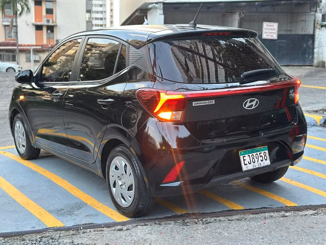 Hyundai Grand i10 Hatchback 2025 - Imagen 2