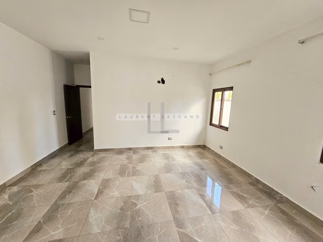 Venta de Casa unifamiliar de Esquina P.H. Sunset Coast - Costa Sur. Haga una oferta - Imagen 8