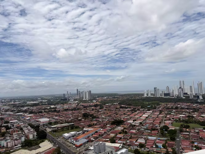 PH MILLENNIALS TORRE 100 | Vista al Mar  2 HABITAC IONES  145 MIL $