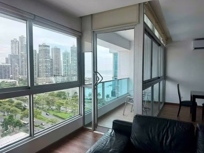 Avenida Balboa | P.H. Bayfront | 1Rec Vista Mar ($1,600)