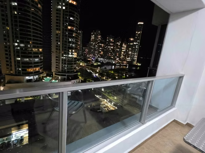Avenida Balboa | P.H. Bayfront | 1Rec Vista Mar ($1,600)