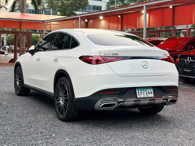 MERCEDES BENZ GLC 200 4MATIC COUPE - Imagen 3