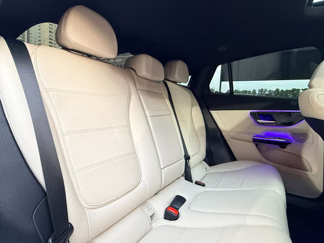 MERCEDES BENZ GLC 200 4MATIC COUPE - Imagen 12