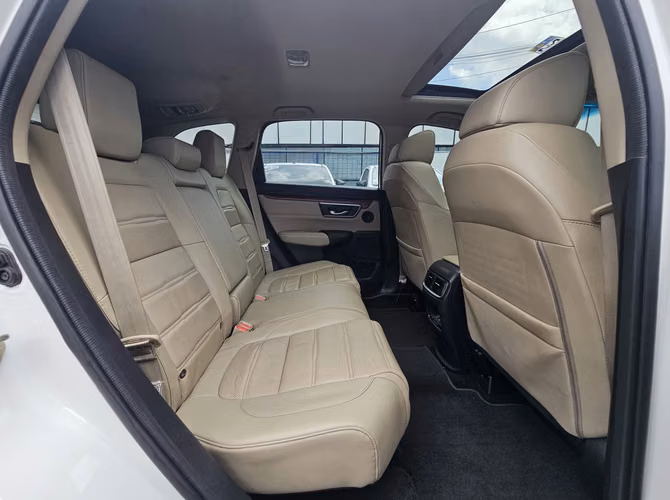 Honda CR-V 2018 Full Extras
