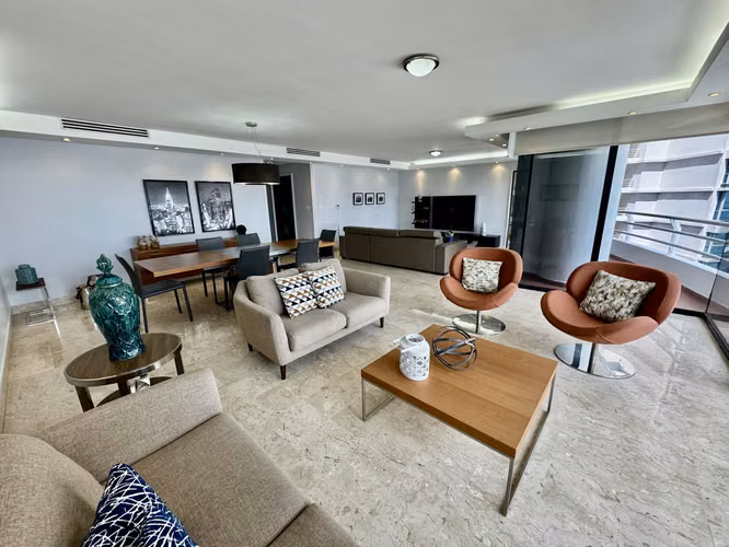 Apartamento en Avenida Balboa · 280 m² · Family Room · PH Los Delfines - Imagen 3