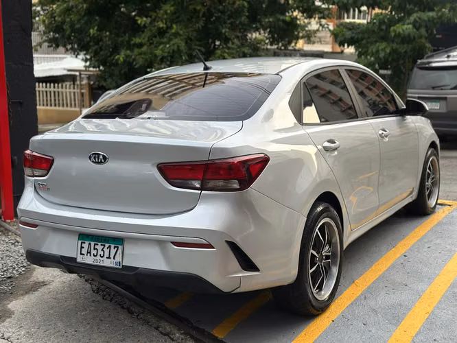 KIA RIO 2022 - Imagen 8
