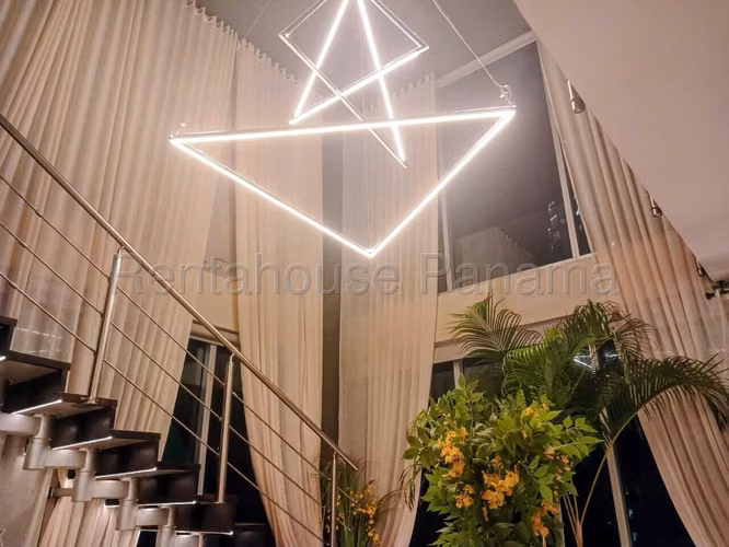 Alquiler de Apartamento en Punta Pacifica Ph Loft Four NS