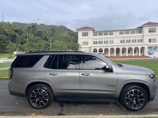 Chevrolet Tahoe RST 4x4 - Imagen 4