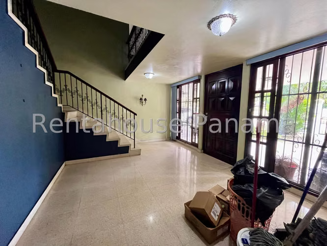 Venta Casa en El Carmen 26YCG3461