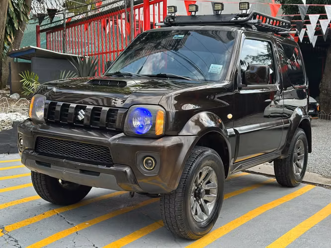 SUZUKI JIMMY 2018