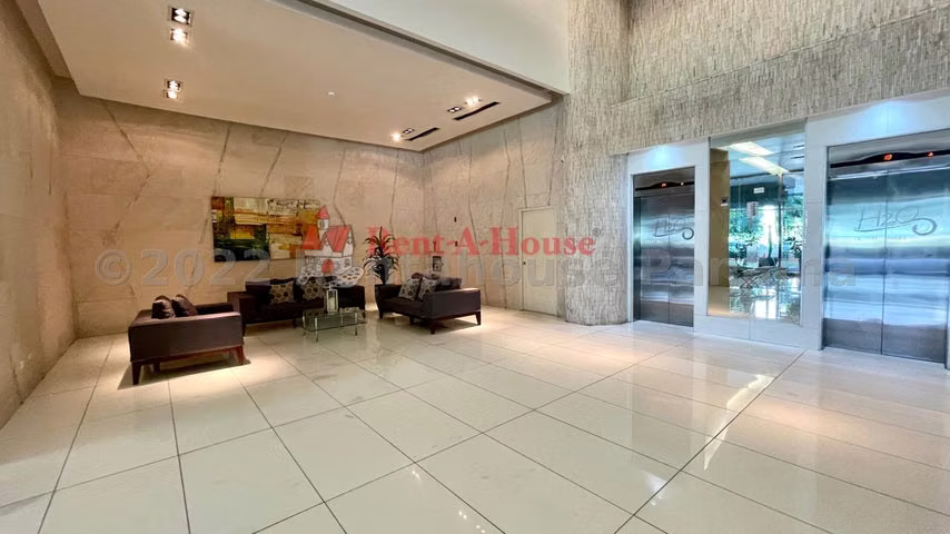 Alquiler Avenida Balboa Amoblado H2O - 27YCG1067