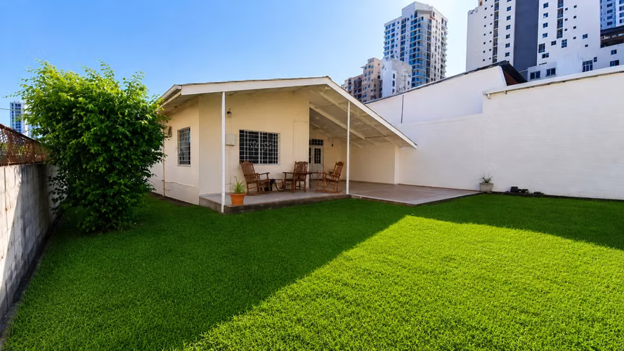. Casa en Parque Lefevre para comercio o residencial - Imagen 9