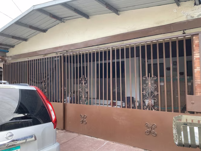 ¡Hermosa Casa Amoblada en Alquiler – Villa Lucre!