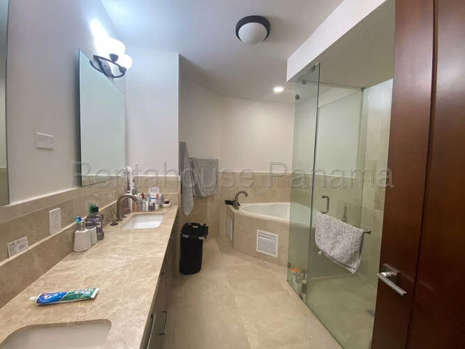 Venta de Apartamento en The Reserve, Santa María DPV - Imagen 11