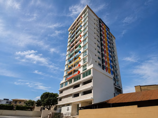 Venta Apartamento Taurus Tower Remate Bancario 1,608 $/m2 - Imagen 1