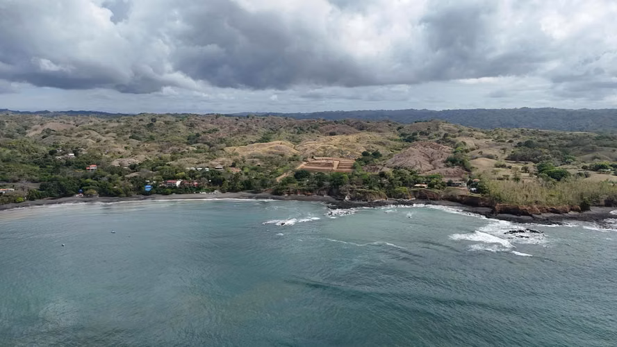 Lotes con Vista al Mar en Playa Venao – Listos para Construir