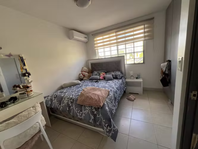 SE VENDE CASA DÚPLEX – DORADO LAKES, LAKESIDE - Imagen 2