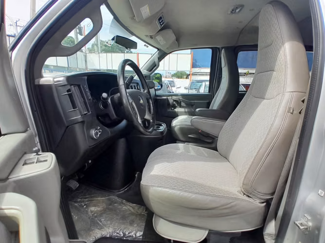 Chevrolet Express 2016 - Imagen 13