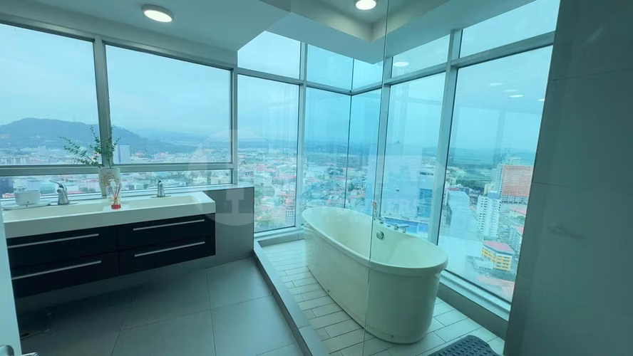 Alquiler de apartamento amueblado en PH Yacht Club | Av. Balboa. E.L
