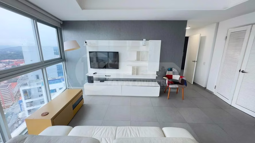 Alquiler de apartamento amueblado en PH Yacht Club | Av. Balboa. E.L