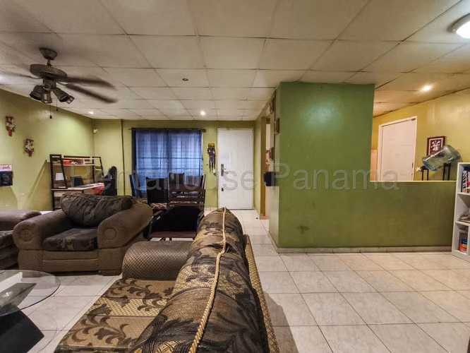 Se Vende Casa en Tocumen LA27-1015