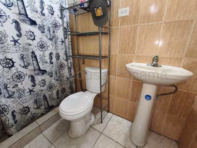 Se Vende Casa en Tocumen LA27-1015
