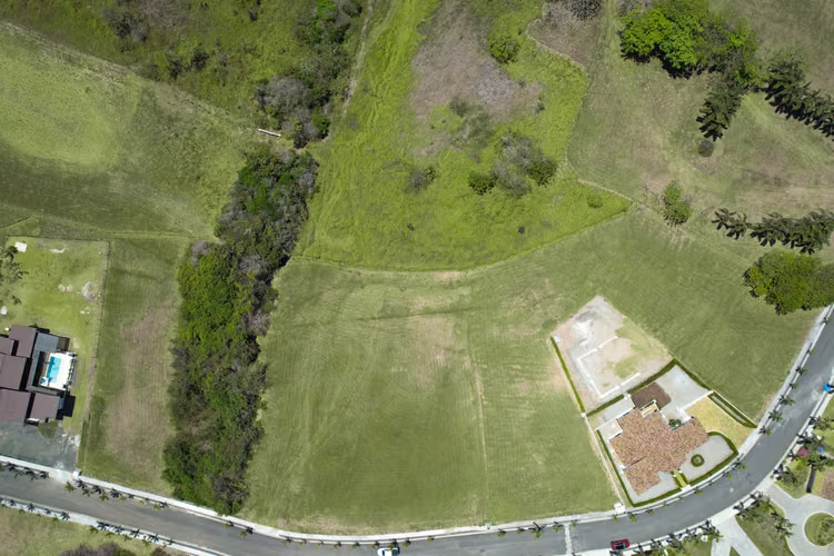 Lote para Construcción en Comunidad Privada con Financiamiento – Costa Pedasí