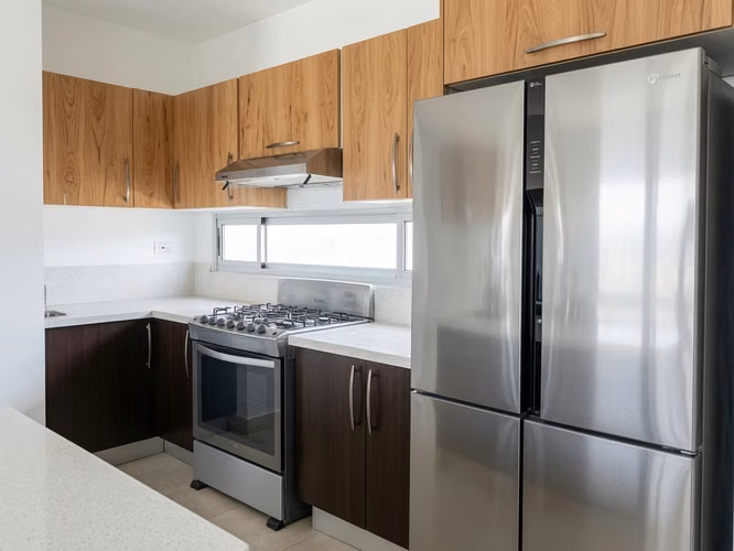 En Venta Apto en H2O Av Balboa $184,000