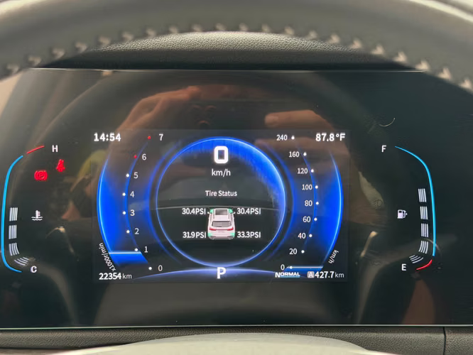 DFSK Glory 