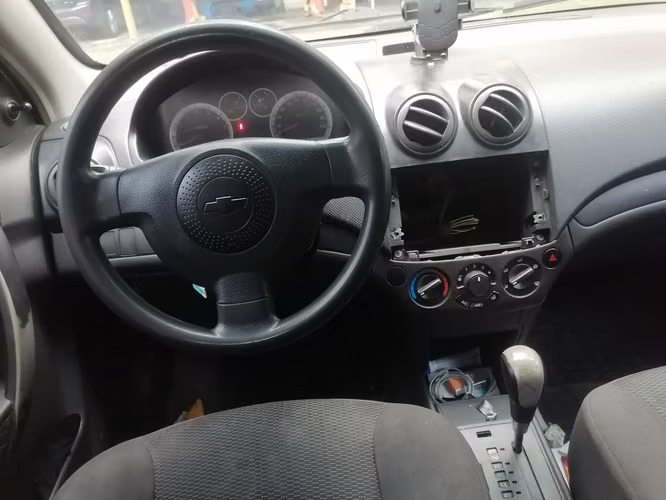 CHEVROLET AVEO 2014 - Imagen 9
