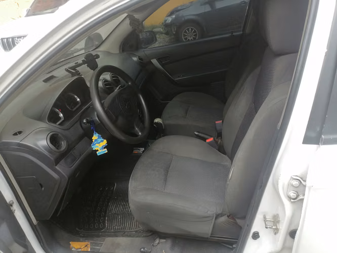 CHEVROLET AVEO 2014 - Imagen 7