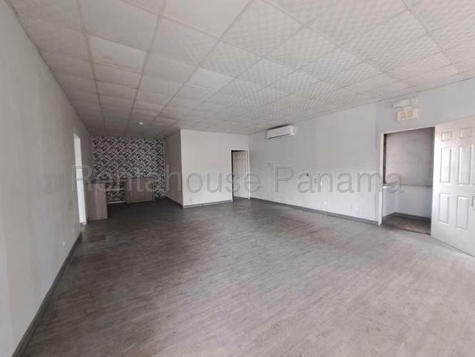 Alquiler de local comercial de 162m2 en San Francisco