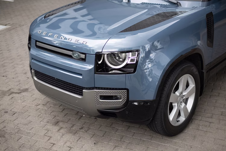 DEFENDER 110 HSE DYNAMIC - Imagen 2