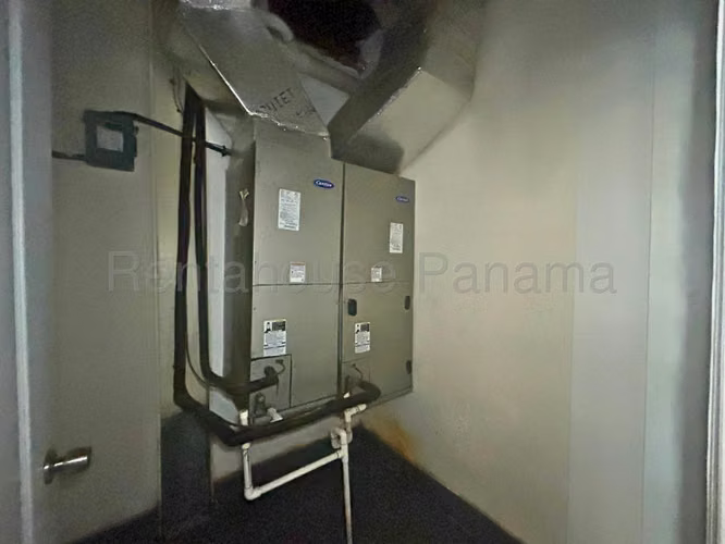 Alquiler de local de 100m2 en San Francisco - Imagen 9