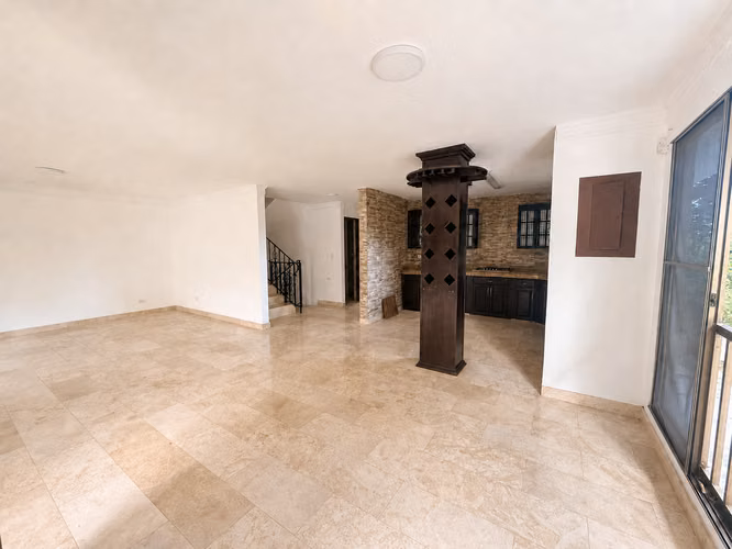 VENTA DE CASA EN LA MONTAÑESA, BRISAS DEL GOLF (11) - Imagen 2