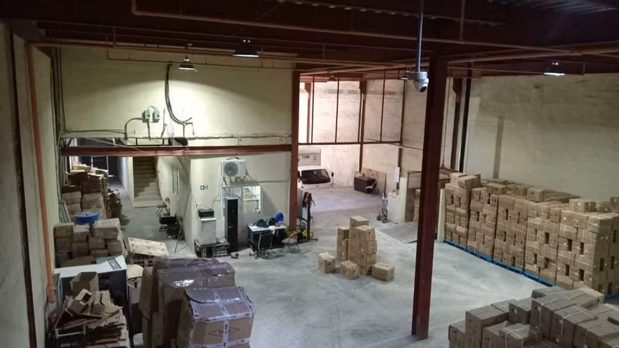 Venta de Amplia Bodega Comercial de 2,050 m² en Zona Libre de Colón. - Imagen 3