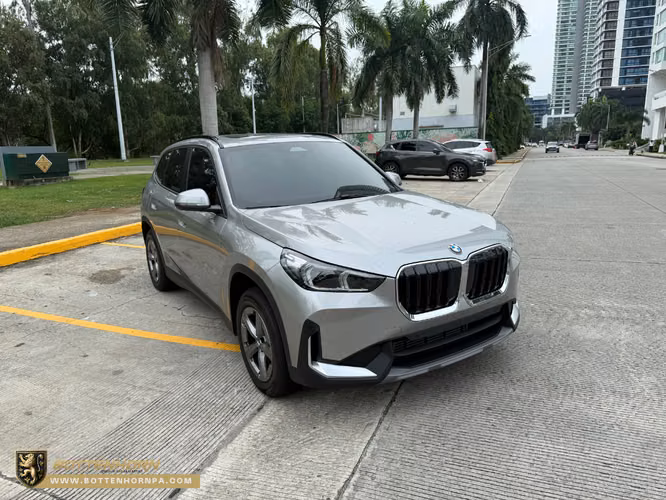 BMW X1 FULL EXTRAS