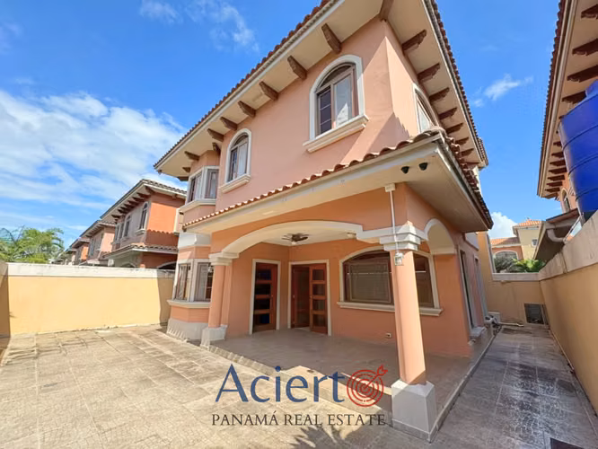 VENTA CASA COSTA SUR