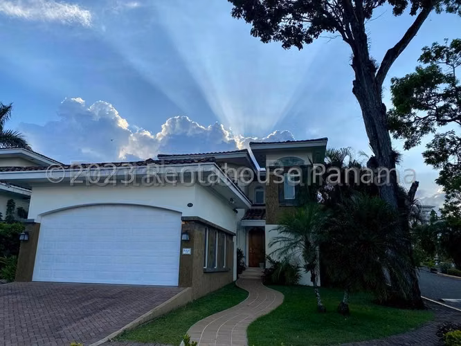 Casa en Venta en Cocolí BDP