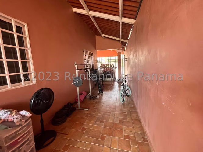 Se Vende Casa en Villa Zaita MDV27-1052