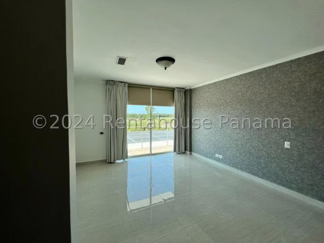 Casa en Venta en Costa Sur 26EPP2777
