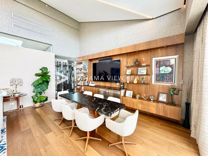 LA LOMA PENTHOUSE - SANTA MARIA